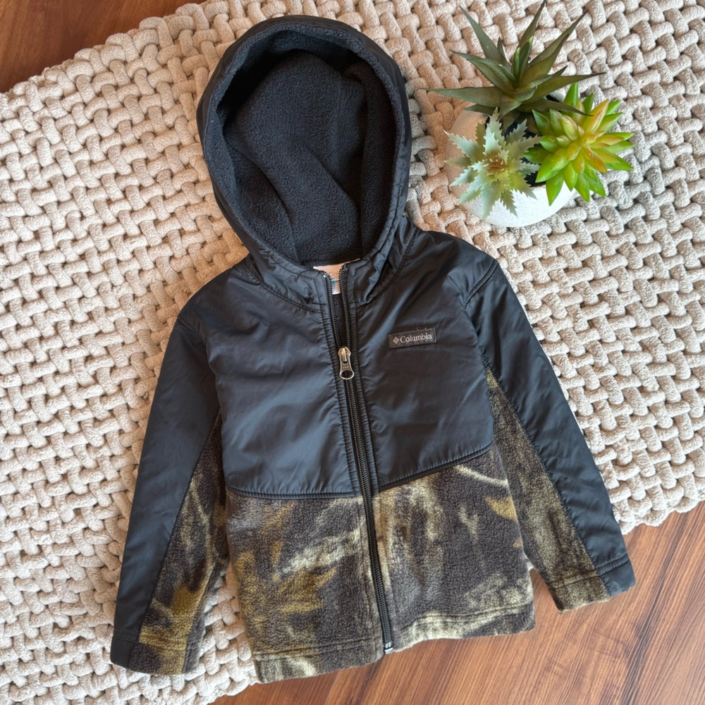 Columbia | Toddler Steens MT™ Overlay Hooded Jacket Camo/Black | 18-24 Months